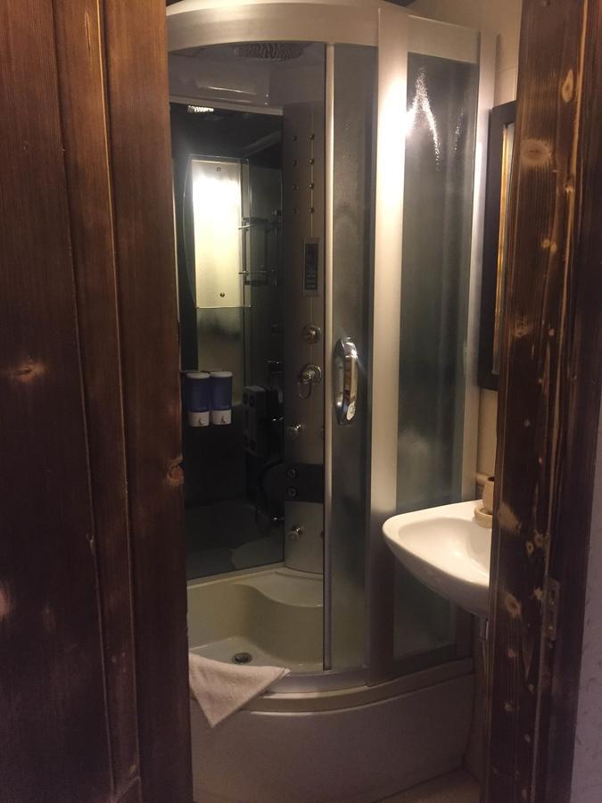 Roksolana Hotel Izky Eksteriør billede